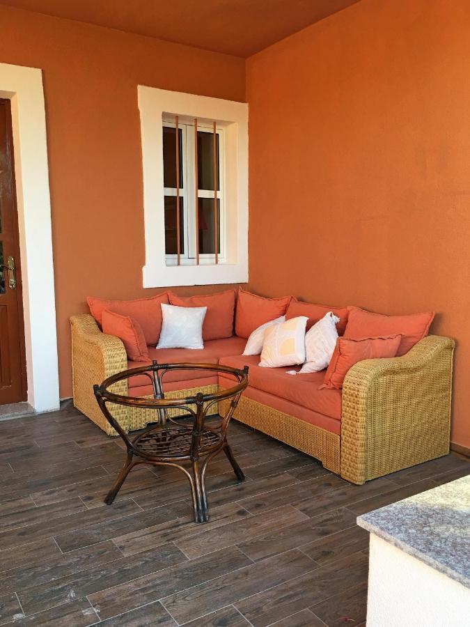 Apartments By The Sea Blace, Neretva Delta - Usce Neretve - 16068 외부 사진