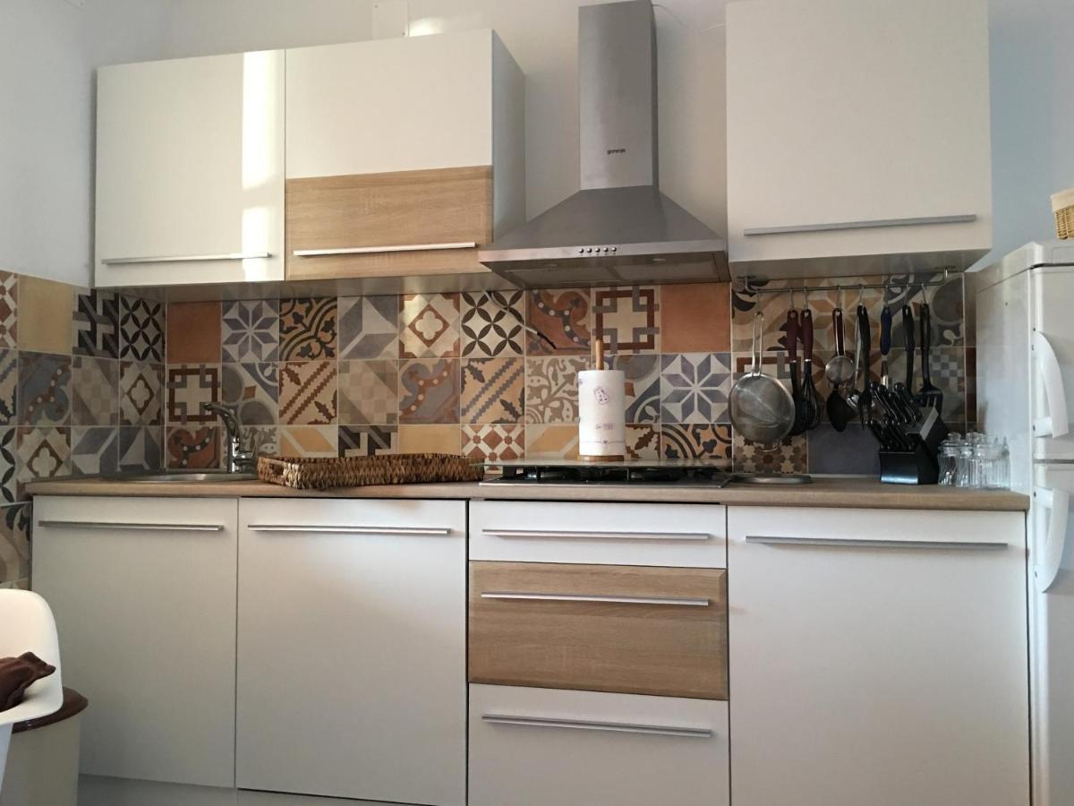 Apartments By The Sea Blace, Neretva Delta - Usce Neretve - 16068 외부 사진