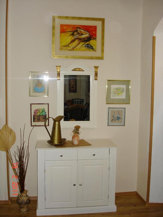 Apartments By The Sea Blace, Neretva Delta - Usce Neretve - 16068 외부 사진